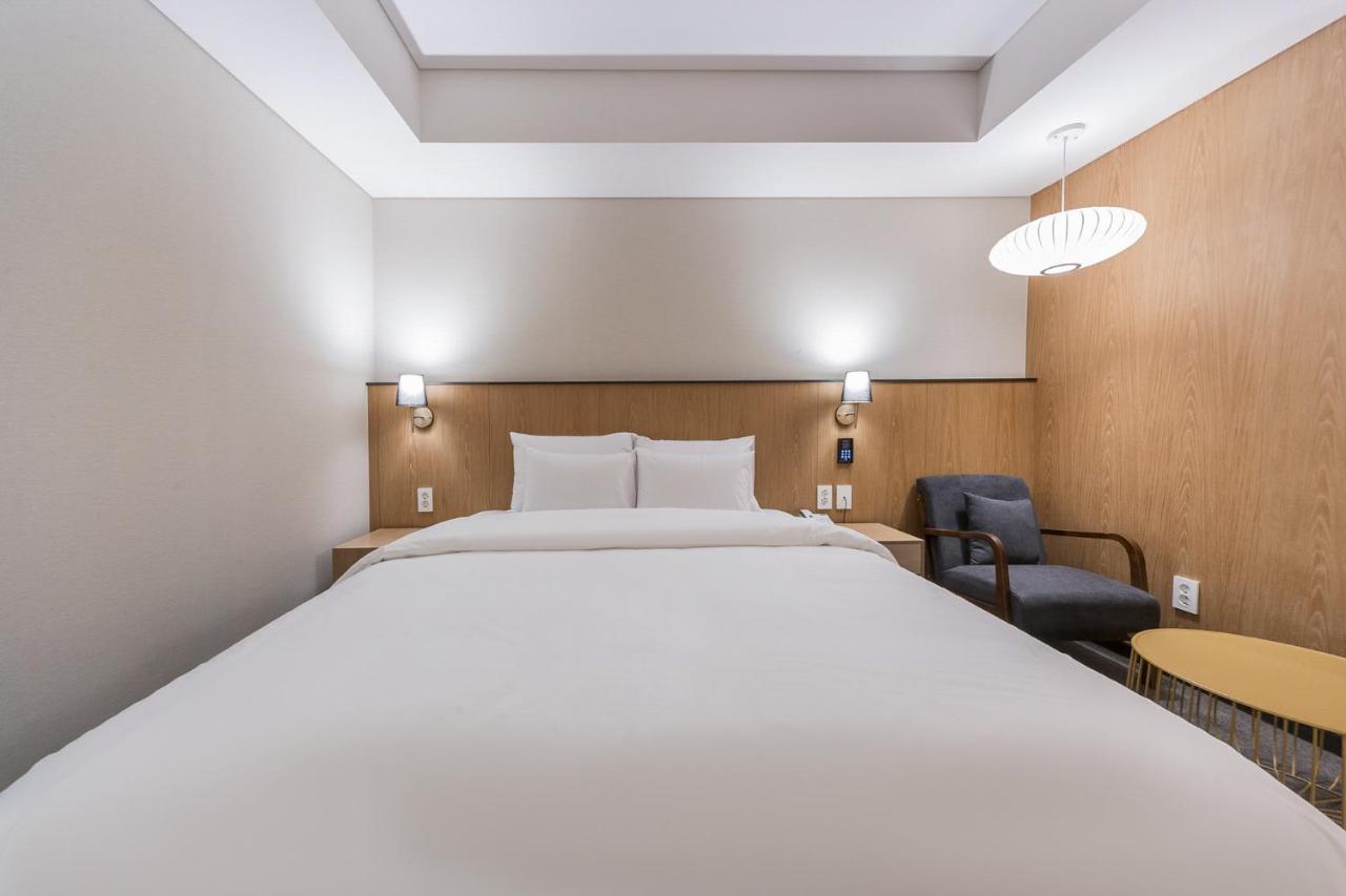 Gwangju Hound Hotel Gwangju Metropolitan City Eksteriør billede