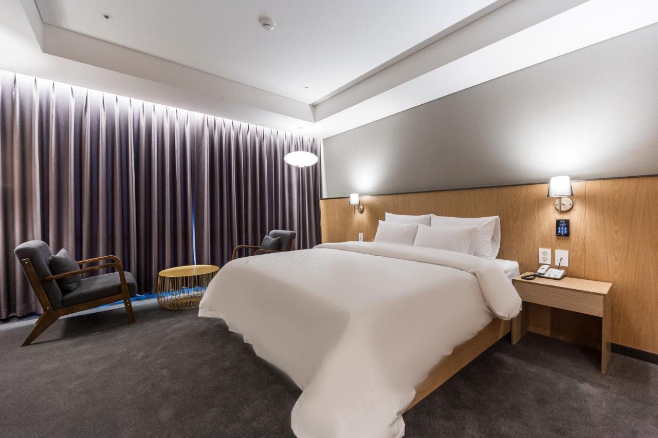 Gwangju Hound Hotel Gwangju Metropolitan City Eksteriør billede