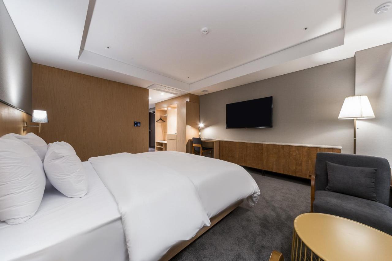 Gwangju Hound Hotel Gwangju Metropolitan City Eksteriør billede